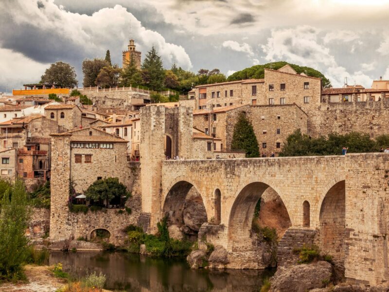 besalu