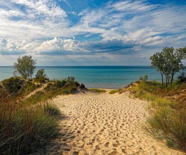 saugatuck dunes
