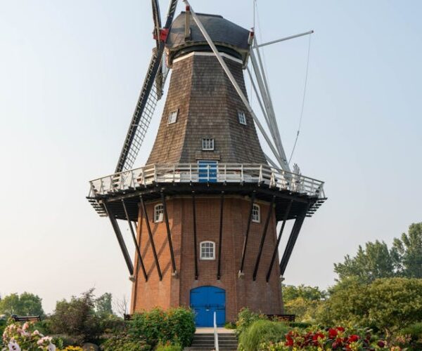 windmill island garden