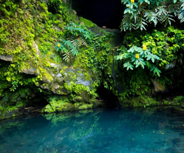 sao miguel poco azul sao miguel poco azul